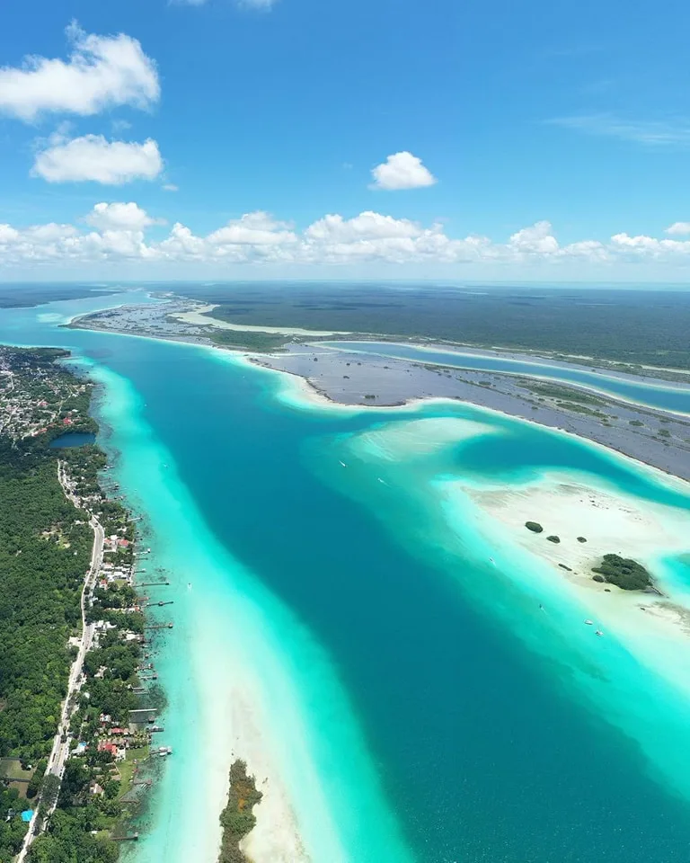 Planea tu viaje a Bacalar Importancia de los cenotes