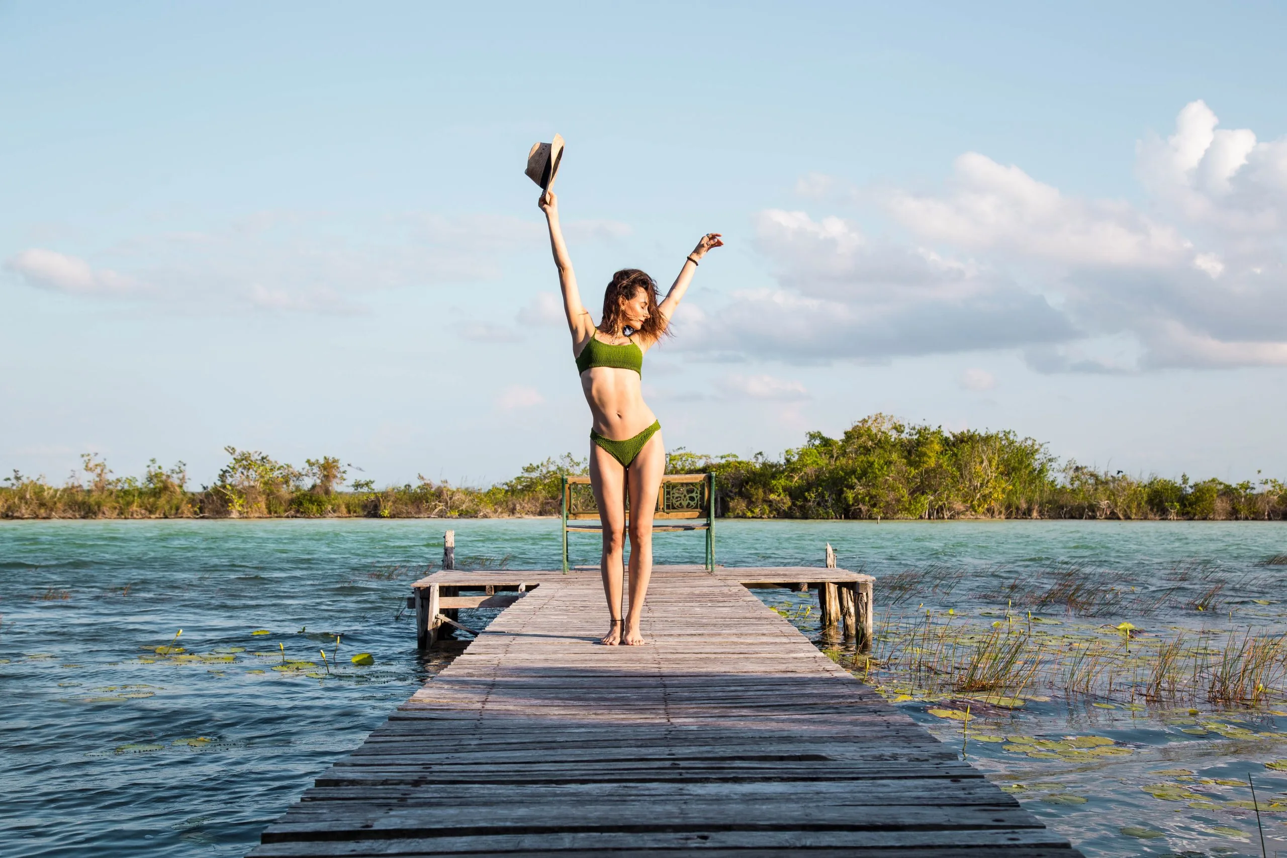 Planea tu viaje a Bacalar Leyenda del Cenote de la Bruja en Bacalar