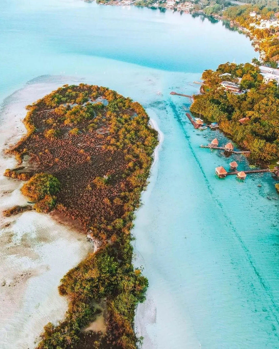 Planea tu viaje a Bacalar Los Aluxes y los cenotes