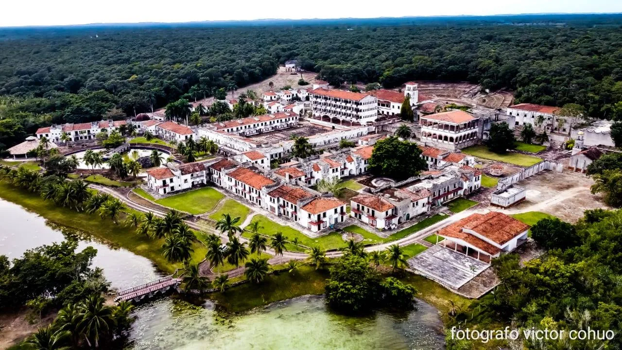 Planea tu viaje a Bacalar Planea tu viaje a Bacalar