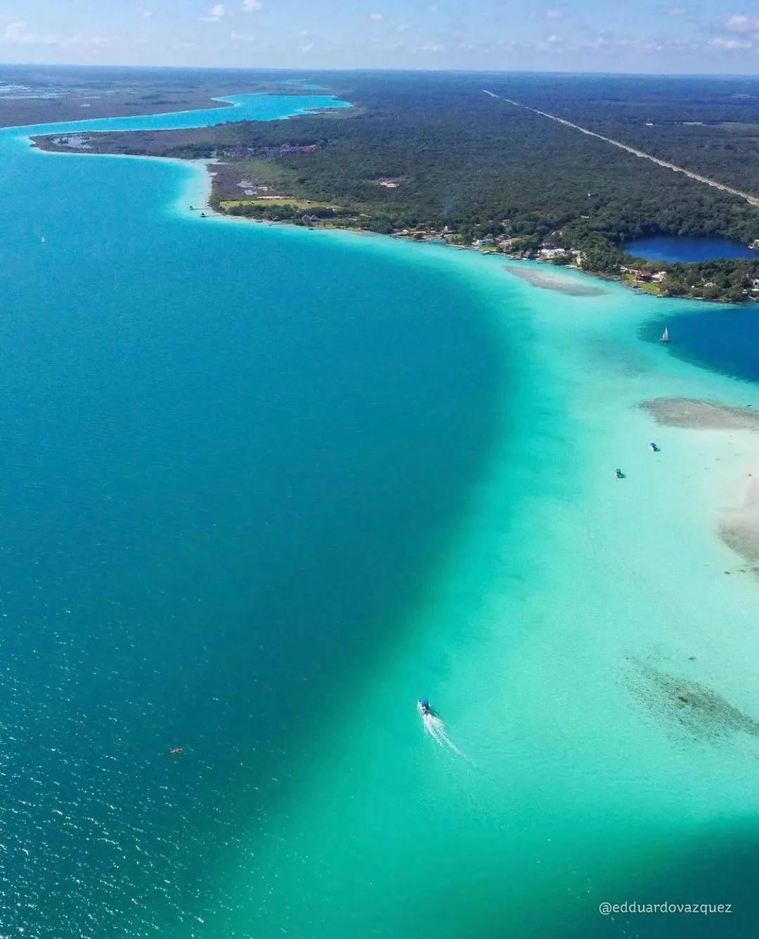 Planea tu viaje a Bacalar Planea tu viaje a Bacalar